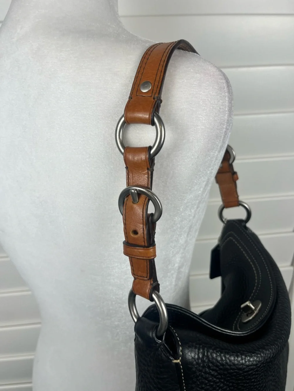 Coach chelsea turnlock hobo black pebbled leather shoulder bag y2k - Picture 4 of 7